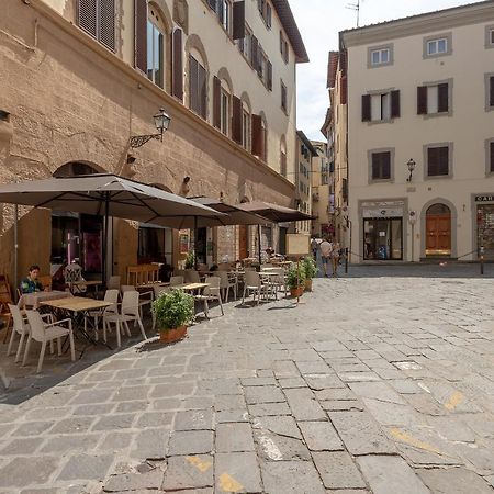 Ferienwohnung Piazza Dei Rossi Due View Florenz Exterior foto