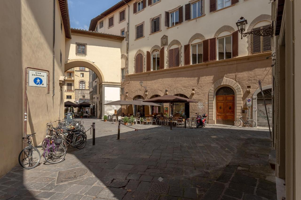 Ferienwohnung Piazza Dei Rossi Due View Florenz Exterior foto